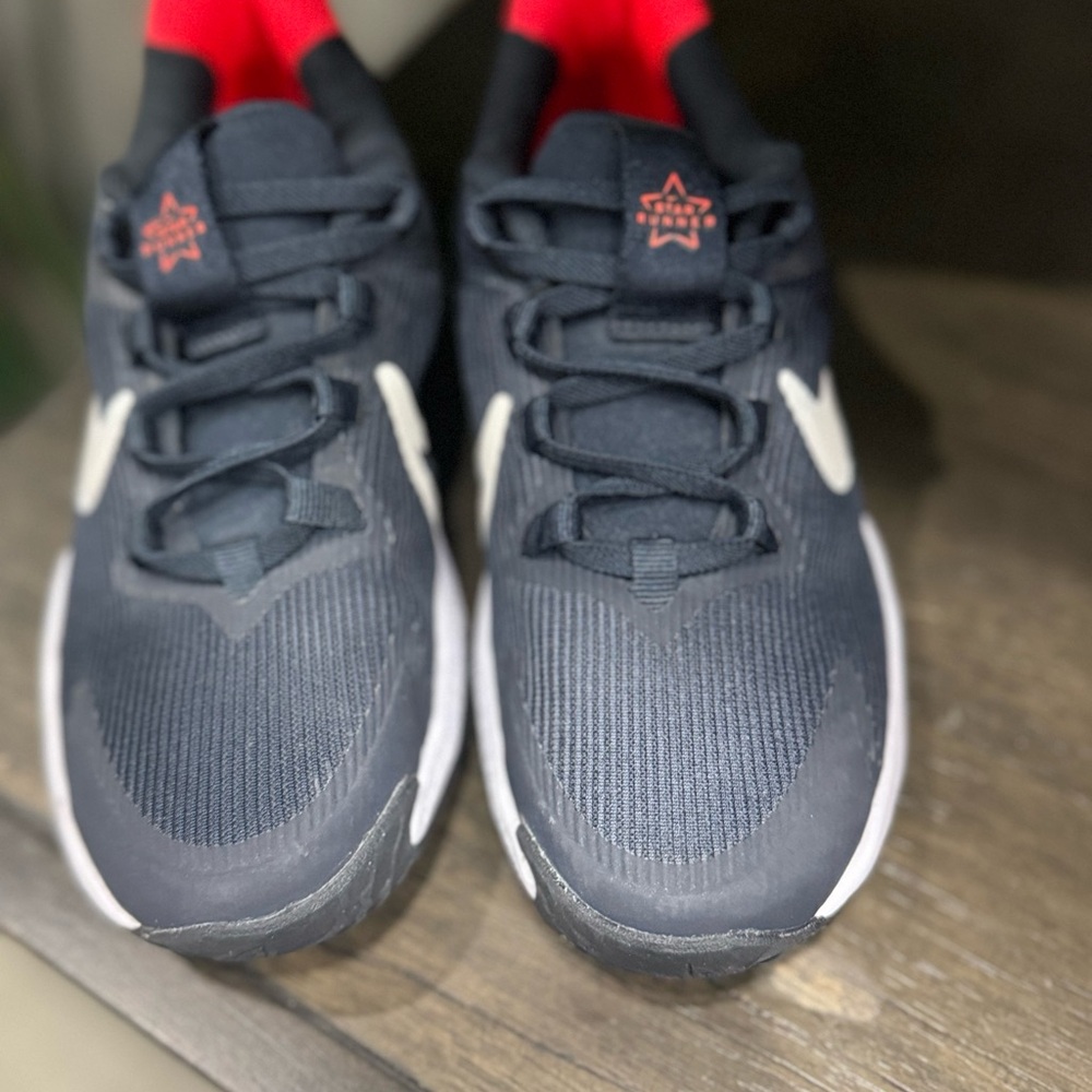 Nike Kids Black and Red Sneakers